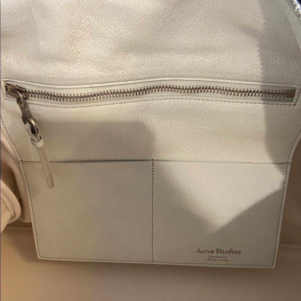 Acne Cream Large Leather Tote with Front Pockets and Detachable Strap - Picture 8 of 9